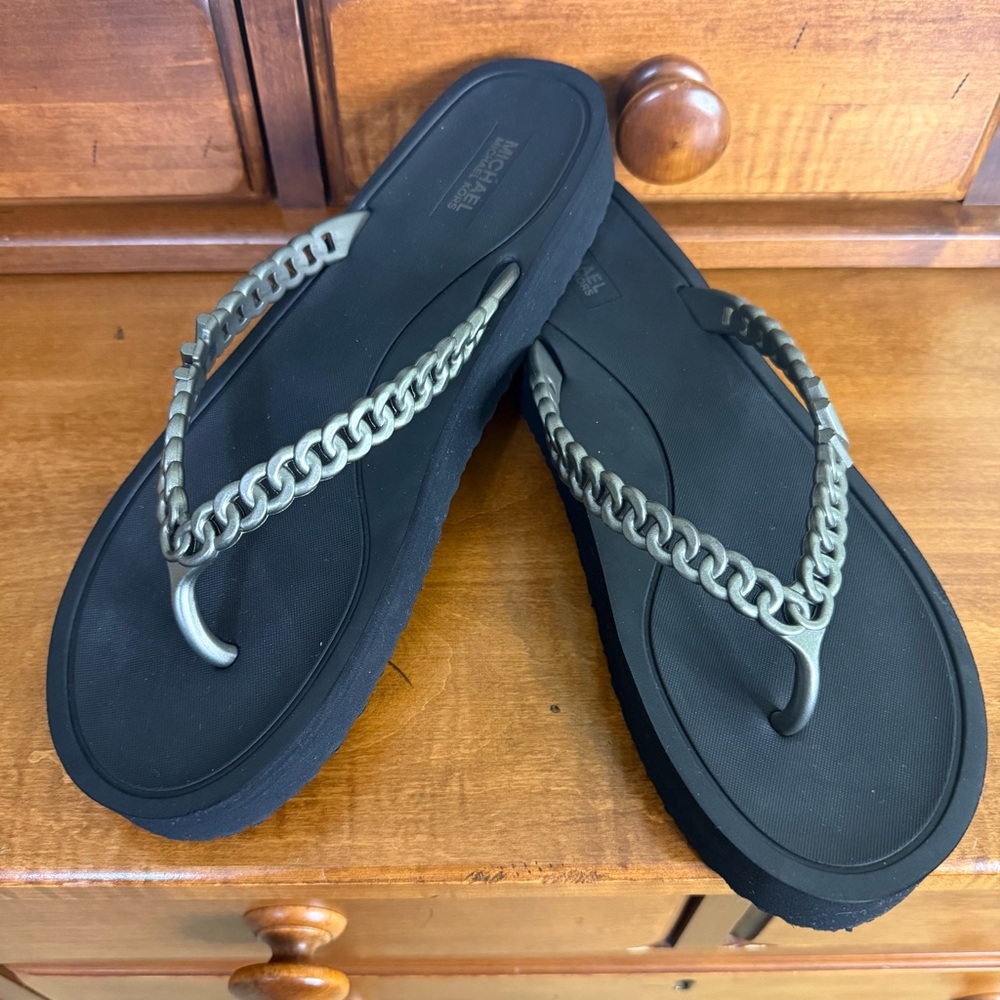 New Michael Kors Zaza Chain Flip Flop Sandal Black Rubber Thong Slip On Woman 11